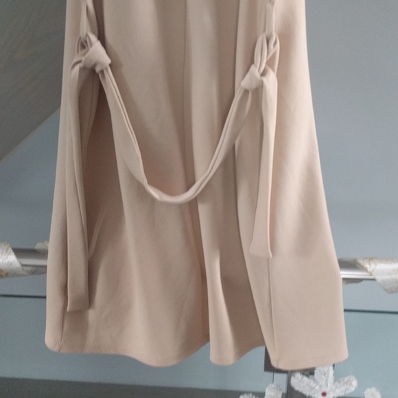 Beautiful cape by Seven Sisters ❤️ light - Picture 8 of 12